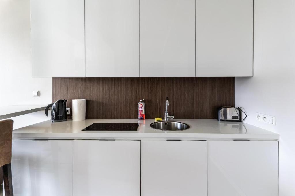Platinum Tower - City Center - Golden Apartments Warsaw Ngoại thất bức ảnh