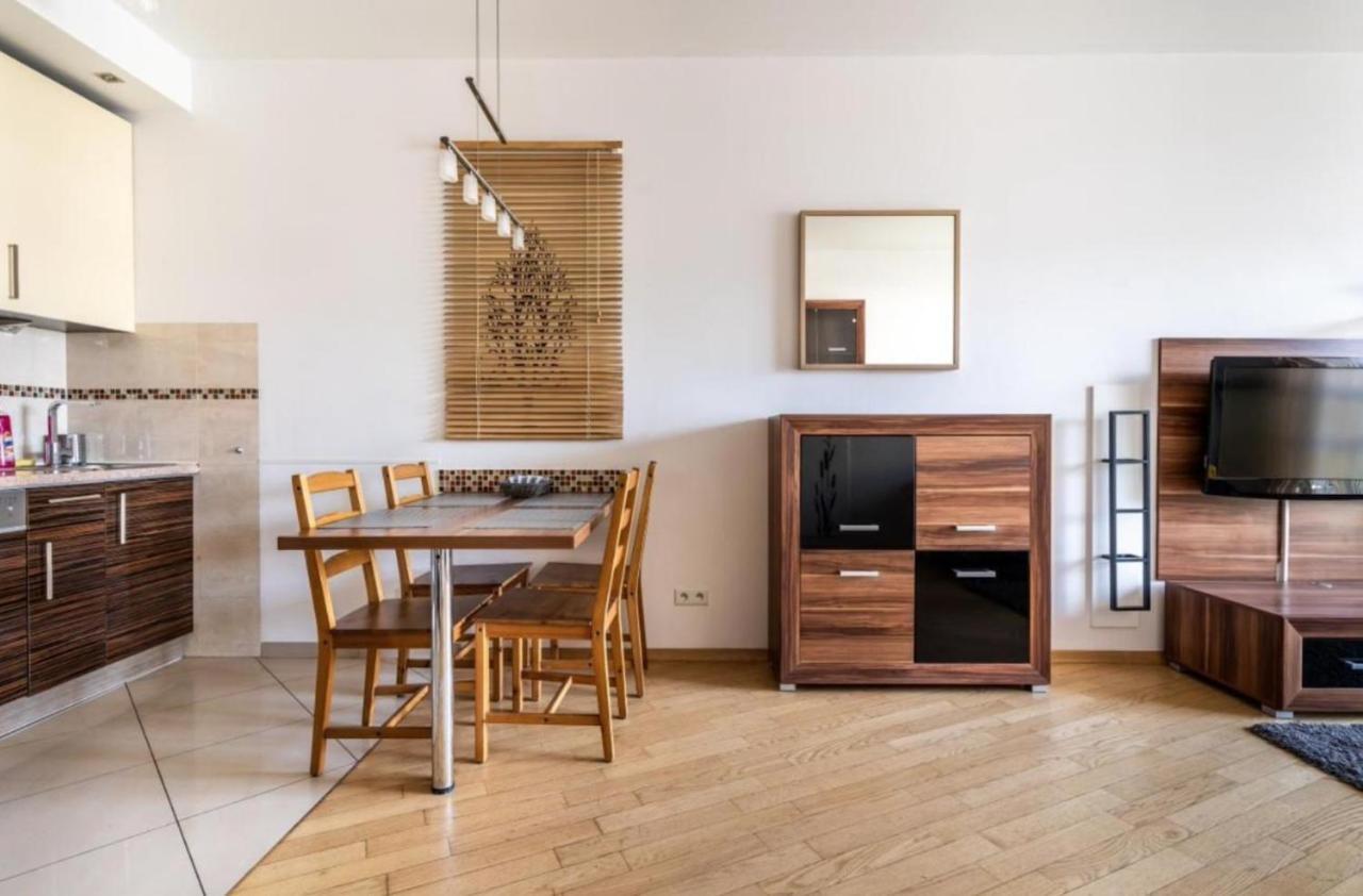 Platinum Tower - City Center - Golden Apartments Warsaw Ngoại thất bức ảnh