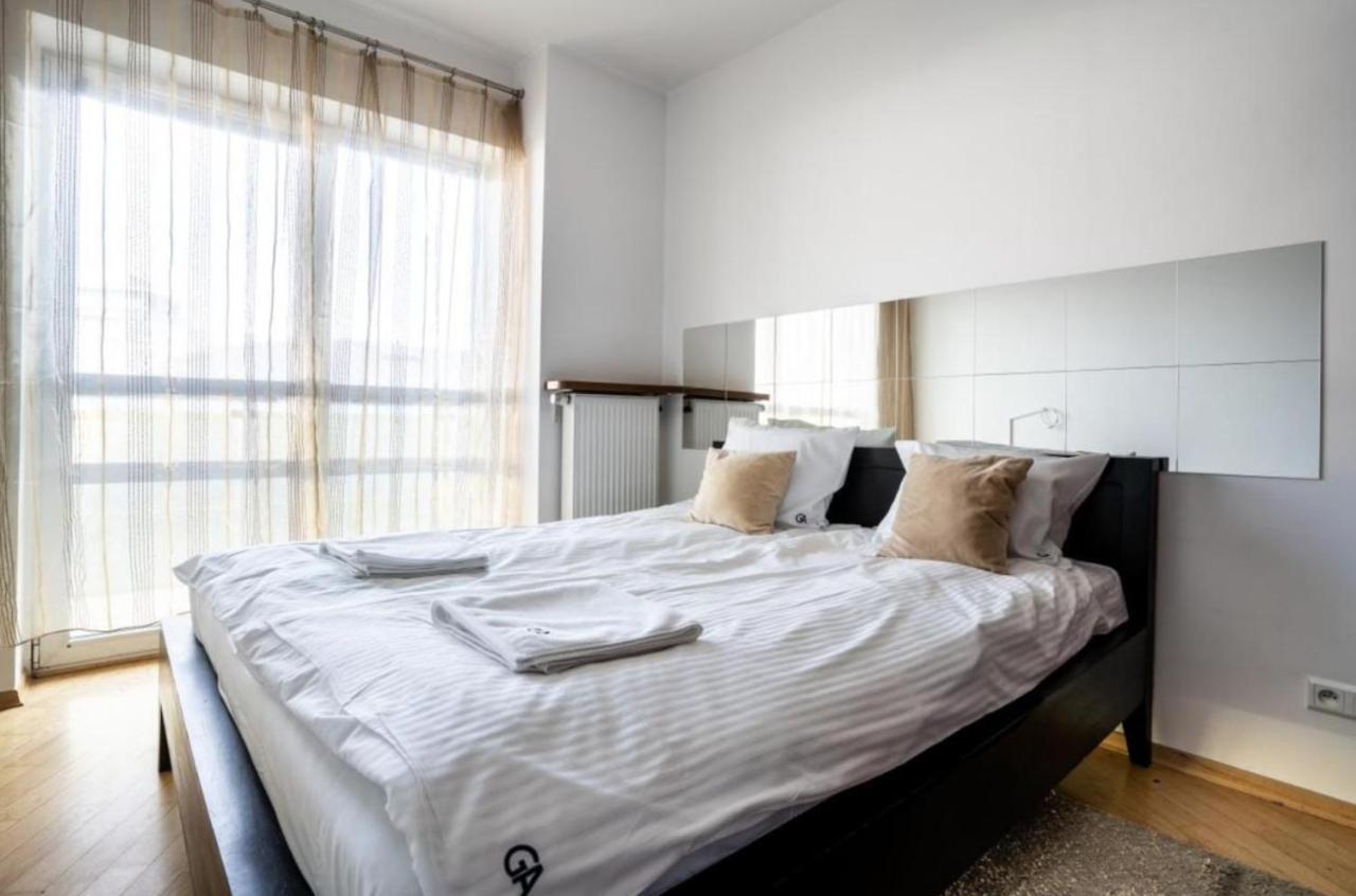 Platinum Tower - City Center - Golden Apartments Warsaw Ngoại thất bức ảnh