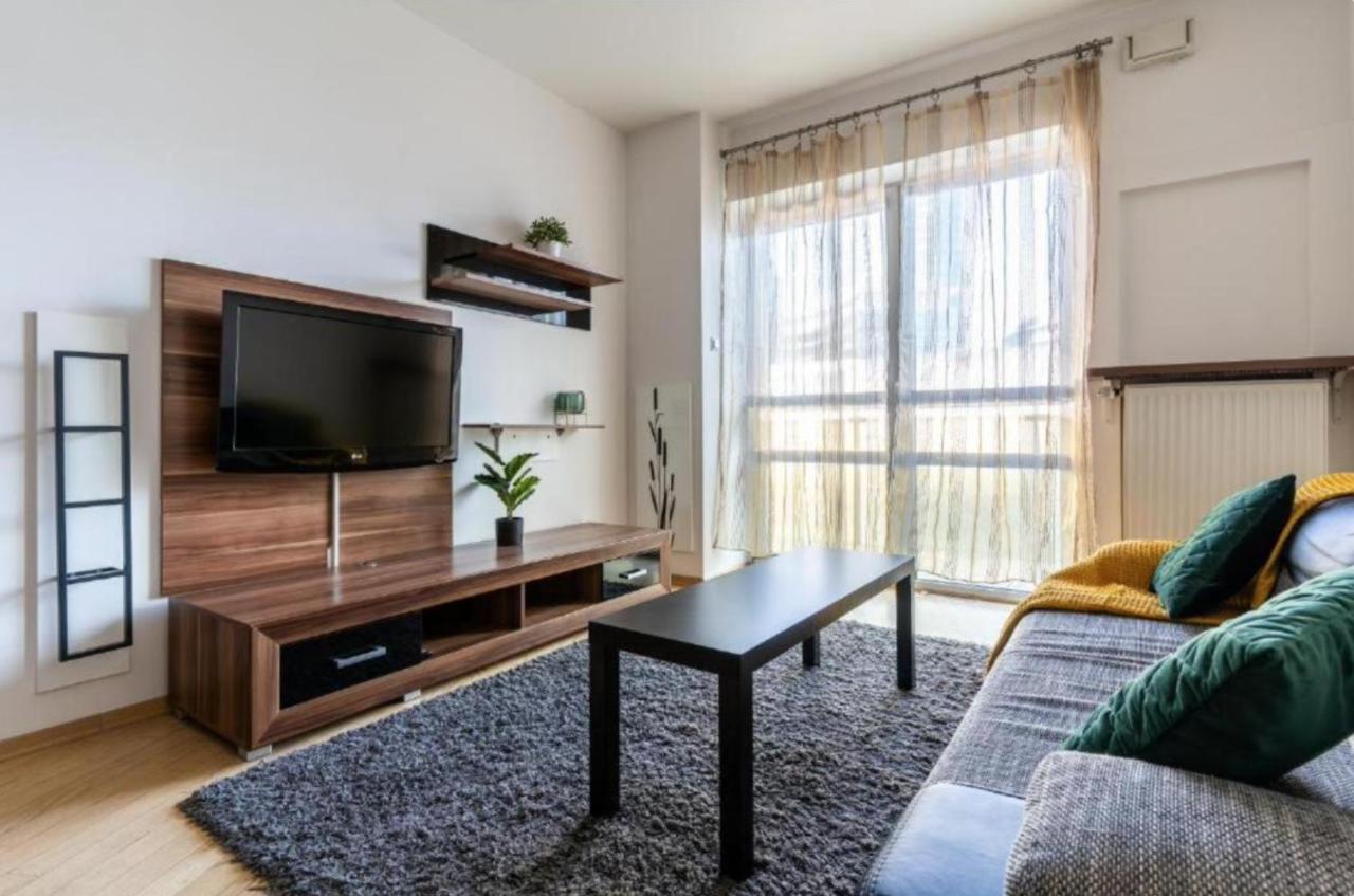 Platinum Tower - City Center - Golden Apartments Warsaw Ngoại thất bức ảnh